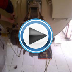 【現(xiàn)場視頻】河北省保定市某制藥企業(yè)蒸汽鍋爐利雅路燃燒器維修及培訓(xùn)順利完成--1